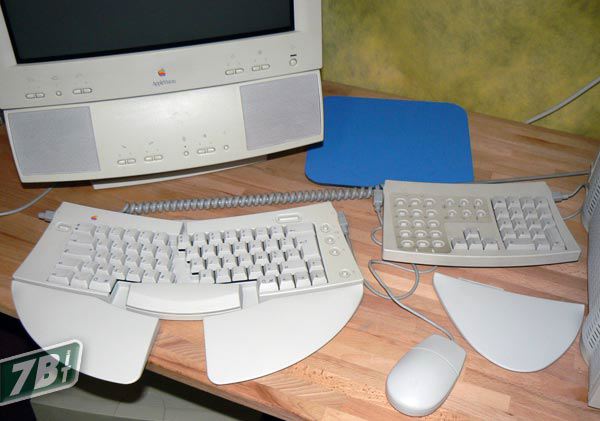 c09adjustablekeyboard.jpg