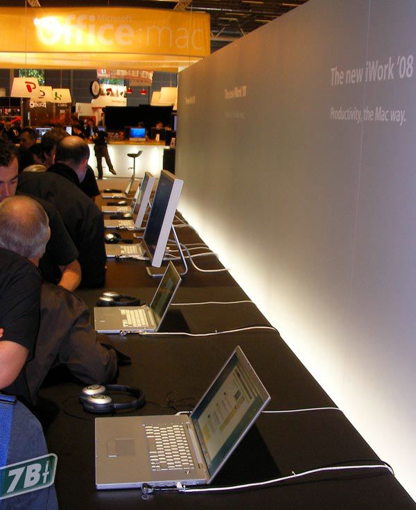 appleexpo07b08.jpg