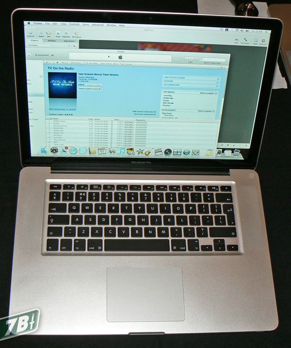 macbookprounibody01.jpg