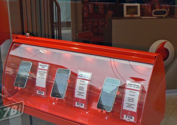 vodafoneiphone3gsmi04.jpg