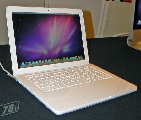 macbookwhiteunimilano01.jpg