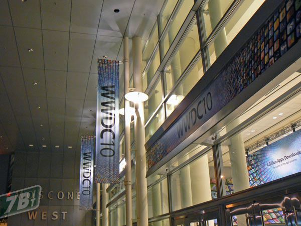 wwdc2010sabatosera14.jpg