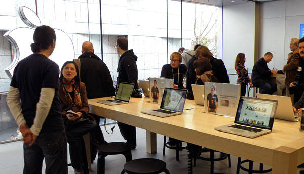 05296f_preapplestoremonaco5