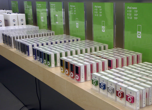 05296m_preapplestoremonaco10