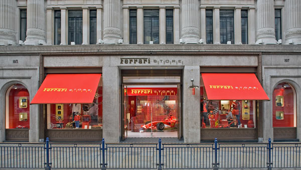 06317e_londraferrariapple 06317e_londraferrariapple