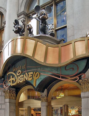 07410b_disneystorenyc