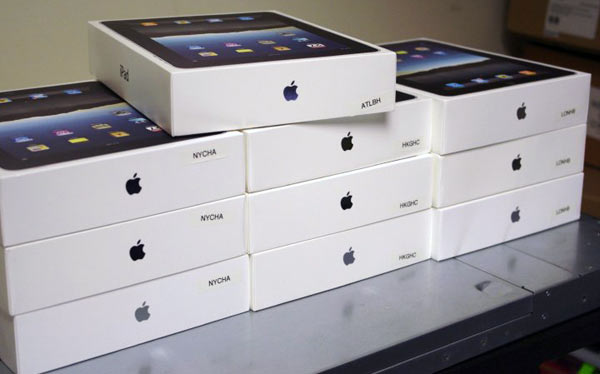 14-08569d_ipadintercontinental 14-08569d_ipadintercontinental