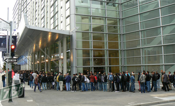 23-09055g_filawwdc03