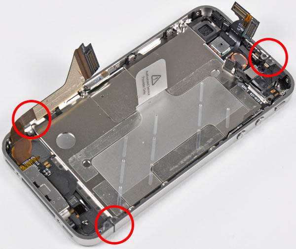 28-09308b_iphone4aperto