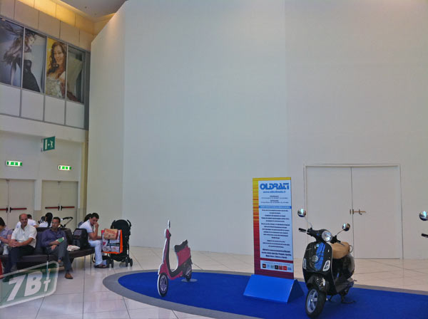 29-09325b_oriocenterbg1