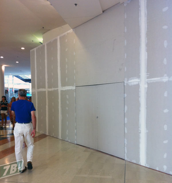 29-09325d_oriocenterbg3