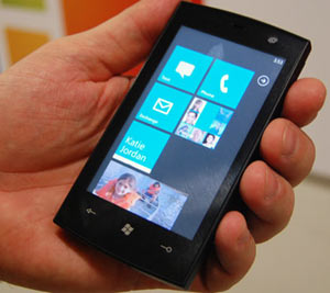 29-09357b_windowsphone7