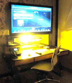 15-10920b_cosmopolitanlv