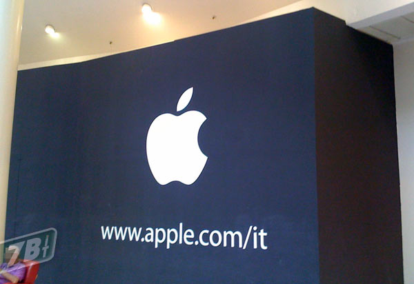 30-11476d_igiglilogoapple